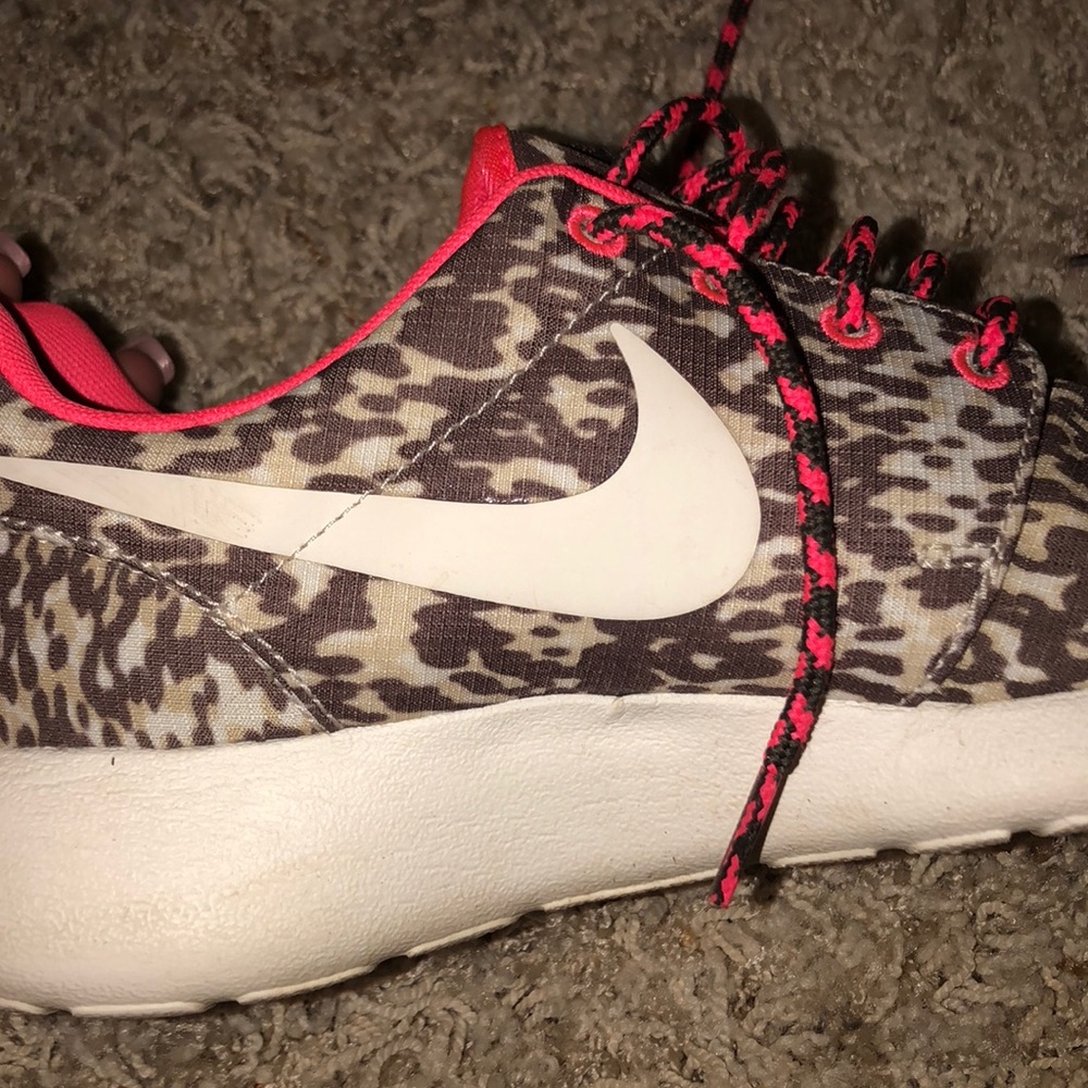 Nike Roches - Picture 3 of 3